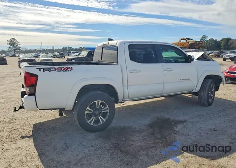 2019 Toyota Tacoma Double Cab z USA, uszkodzony, nr VIN 3TMCZ5AN5KM190355